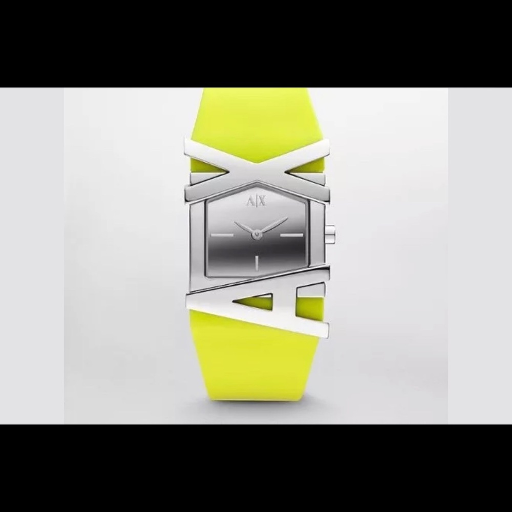 Armani Exchange watch in excelent condition